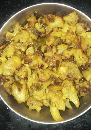 फूलगोभी की सब्जी (Phool Gobhi ki Sabzi in Hindi) रेसिपी मुख्य फोटो