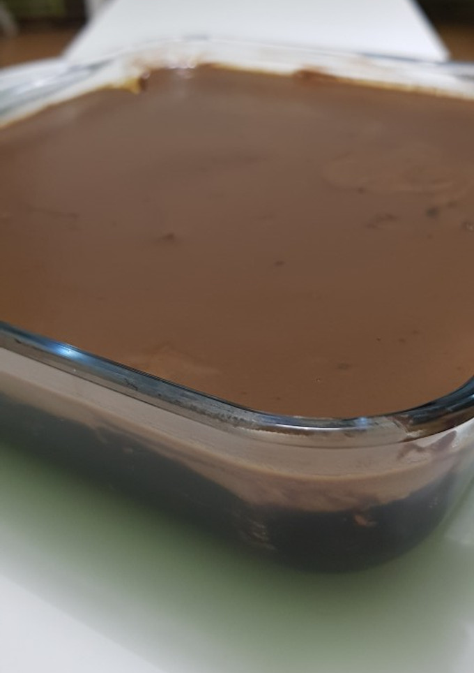 A picture of Lazy cake with coffee top.