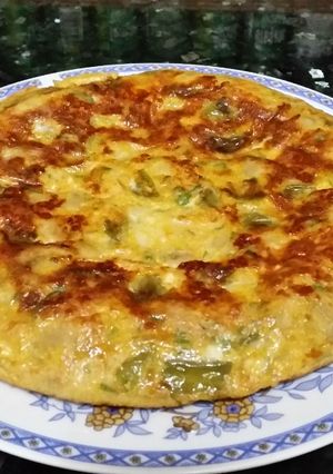 Una foto de Tortilla de champiñones y queso
