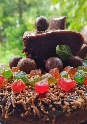 गव्हाच्या पिठाचा चाॅकलेट केक(Wheat Decadent Chocolate Cake Recipe In Marathi) रेसिपी चे मुख्य फोटो 