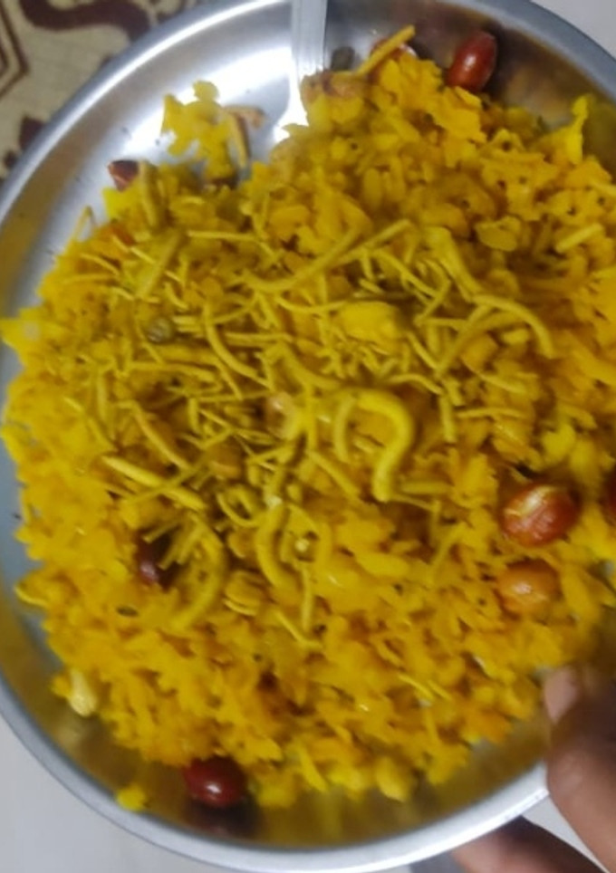 मसाला पोहा (Masala poha recipe in hindi) रेसिपी मुख्य फोटो