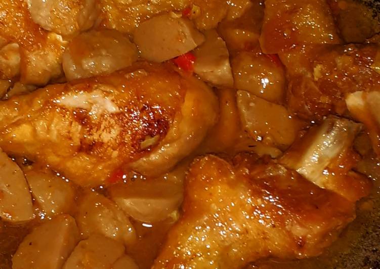 Bumbu mengolah Ayam bakso pedas manis yang Lezat