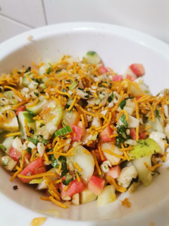 A picture of Colourful salad.......