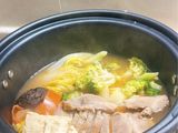蕃茄時蔬肉片湯