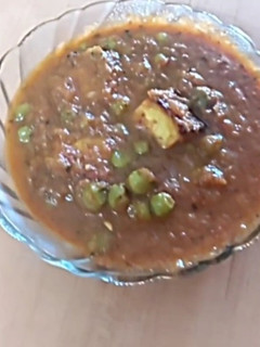 મટર પનીર (Matar Paneer Recipe In Gujarati) રેસીપી મુખ્ય ફોટો