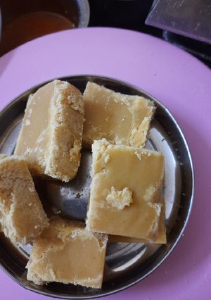 A picture of Mysore pak.