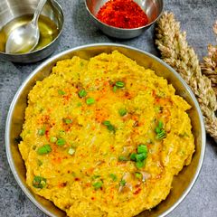 A picture of Makai Khichu.