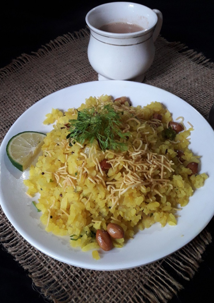 A picture of Kanda Poha.