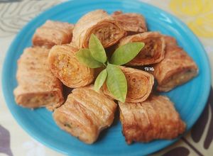 Hình của món TÀU HỦ KY cuốn tôm thịt chiên.