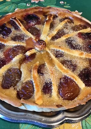 Une photo de Tarte aux prunes d'ente (pâte brisée prune vanille)