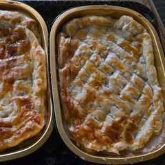 A picture of Chicken pot pie.