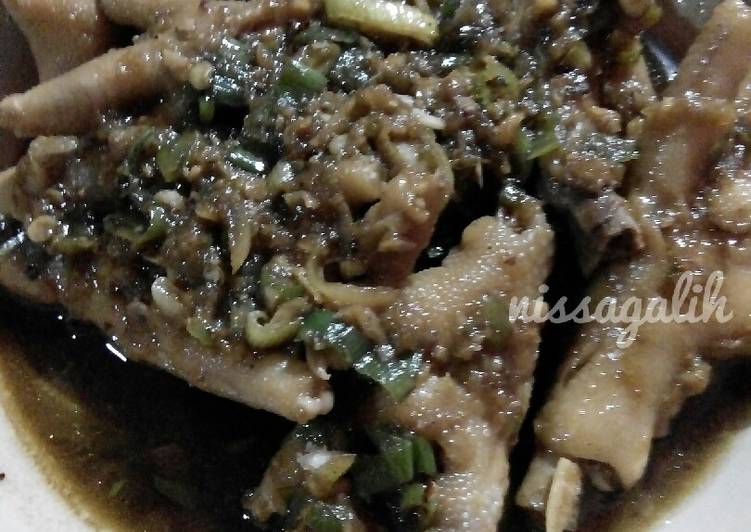 Langkah Mudah untuk mengolah Ceker ayam rawit ijo lada hitam, Lezat