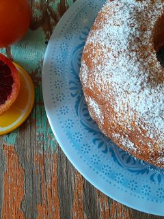 Foto di Ciambellone arancia e mandorle