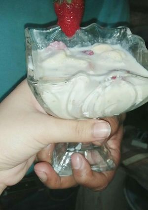 A picture of Creamy Fruit Delilght💕.