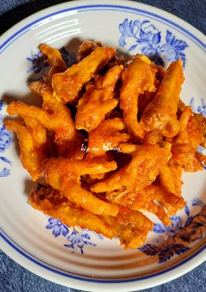 Hình của món Chân gà chiên mắm.