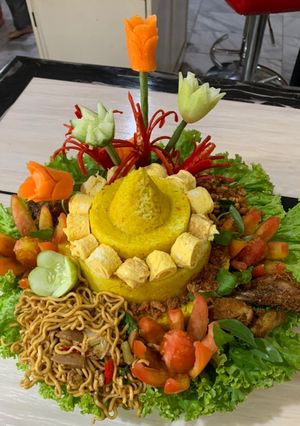 Foto resep Tumpeng Nasi Kuning