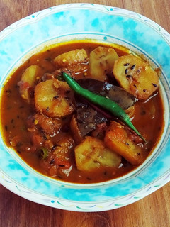 कच्चे केले की सब्जी (kacche kele ki sabzi recipe in Hindi) रेसिपी मुख्य फोटो