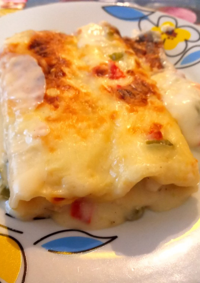 Una foto de Canelones de atún en escabeche