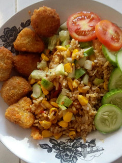 Foto resep Fried rice with nugget