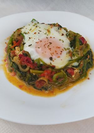 Una foto de Huevos Florentinos En Sartén
