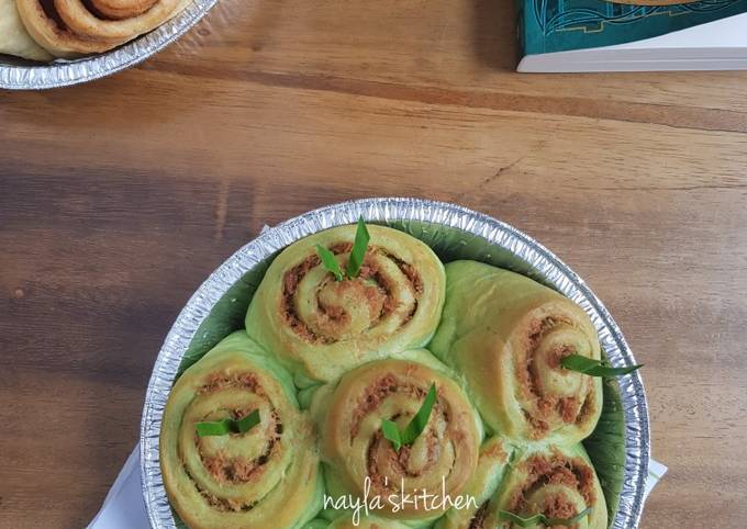 Klepon Roll Bread