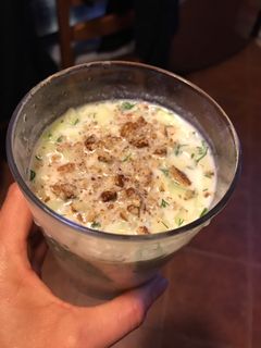 Una foto de Tarator (receta búlgara)
