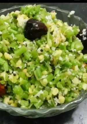 A picture of Spinach stem poriyal.