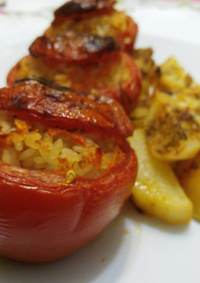 Una foto de Tomates rellenos de arroz