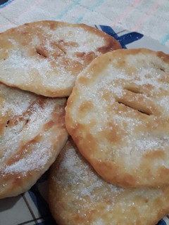 Una foto de Torta fritas fáciles y riquísimas