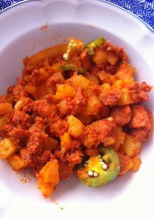 Una foto de Papas con longaniza