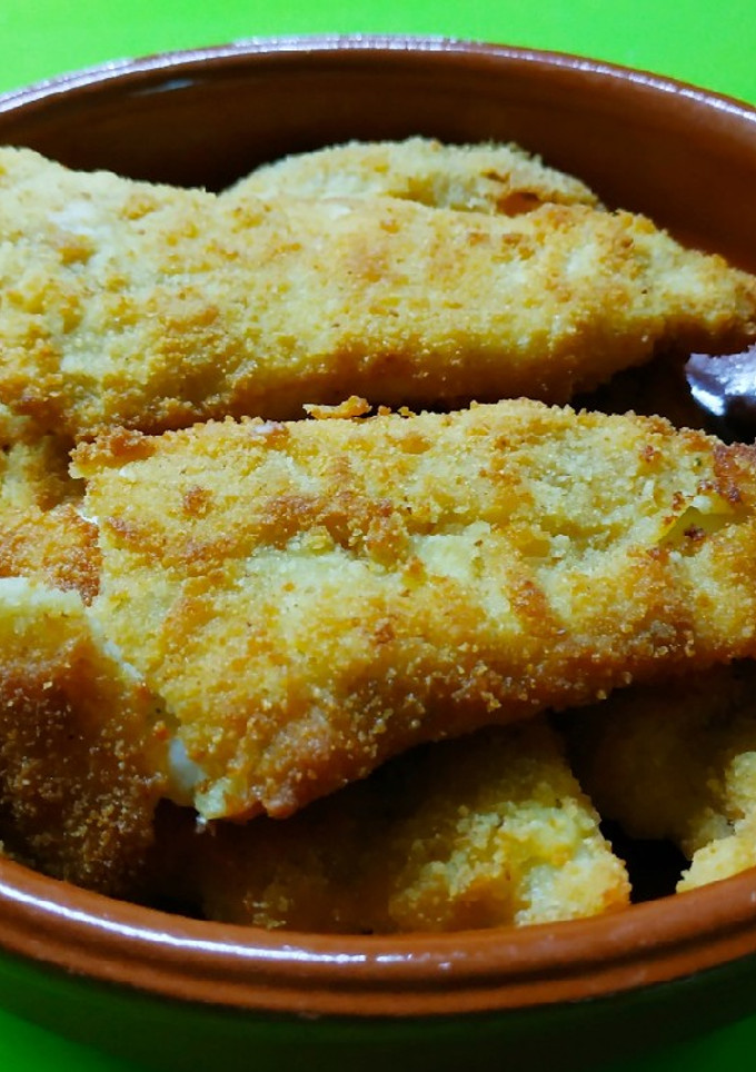 Una foto de Filetes de merluza🐟 rebozados