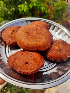 ஐந்தரிசி பணியாரம்(multi rice paniyaram recipe in tamil) செய்முறை முக்கிய புகைப்படம்