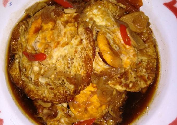 Telur ceplok kuah kecap