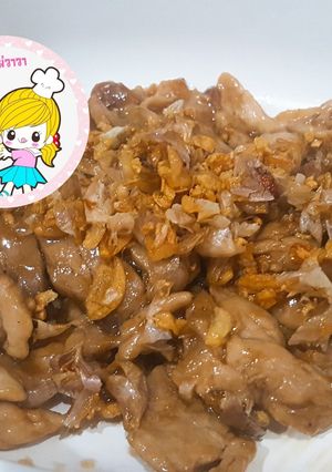 รูปของ หมูกระเทียมน้ำมันหอย🐷😋