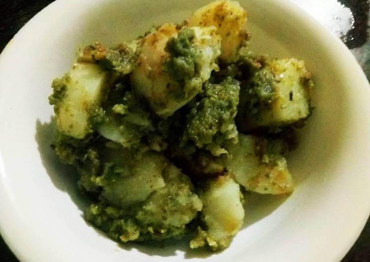 Simple Way to Prepare Homemade Aloo Chutney Chat