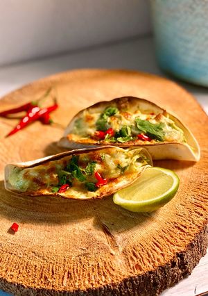 Una foto de Tacos verdes de pollo