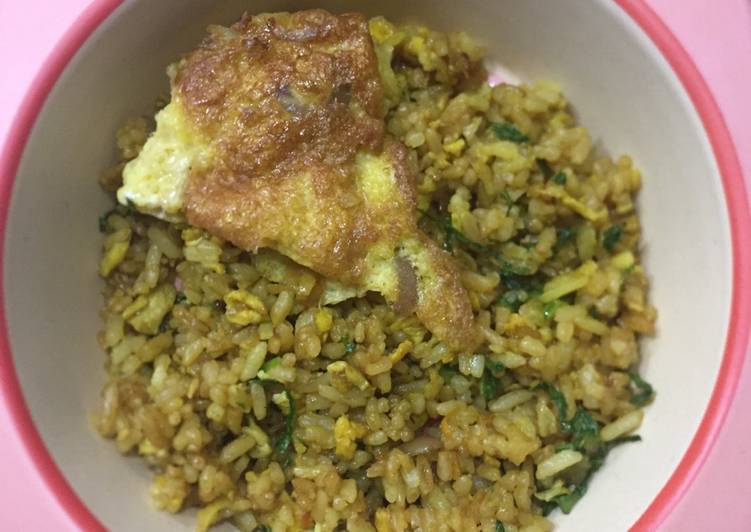 Nasi Goreng Kunyit Kale ala Mak Kalun