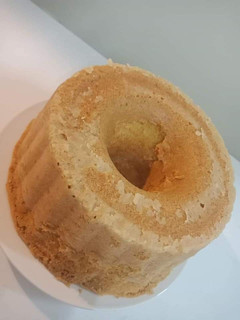 A picture of Almond cake.