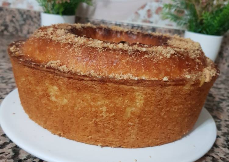 كيك عادي بمكونات بسيطة