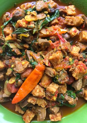Foto resep Oseng mercon tempe kemangi+ati ampela