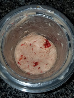 A picture of Strawberry butter.