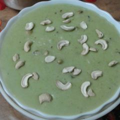 Hare matar ki kheer (green peas dessert) A picture of Hare matar ki kheer (green peas dessert).