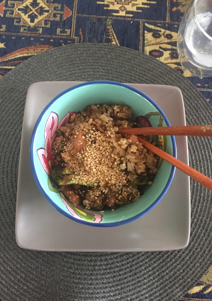 Una foto de Arroz al wok