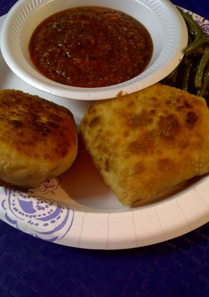 A picture of Marinara sauce for pocket burgers.