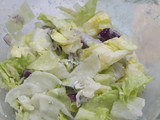 Ensalada con salsa de yogurt