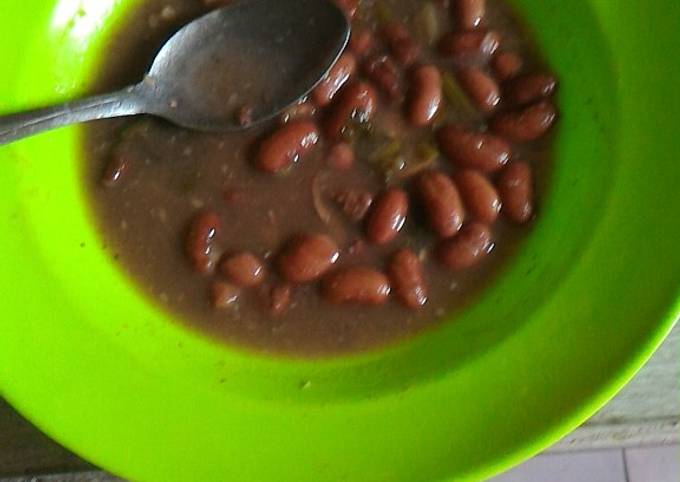 Sop kacang merah Manado