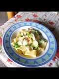 Calamarata con merluzzo, zucchine e pepe rosa