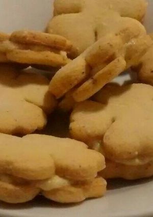 Una foto de Galletas con relleno de limón