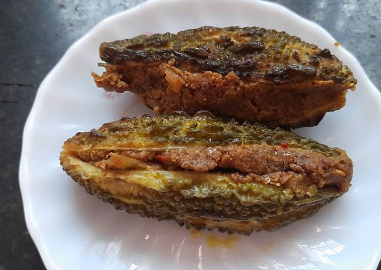 Simple Way to Prepare Quick Stuffed bitter gaurd karela