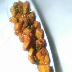 A picture of Dhaka fried chicken.